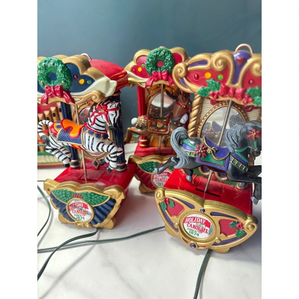 Mr Christmas Holiday Carousel Lighted Musical Animated Ornaments 7 Pc